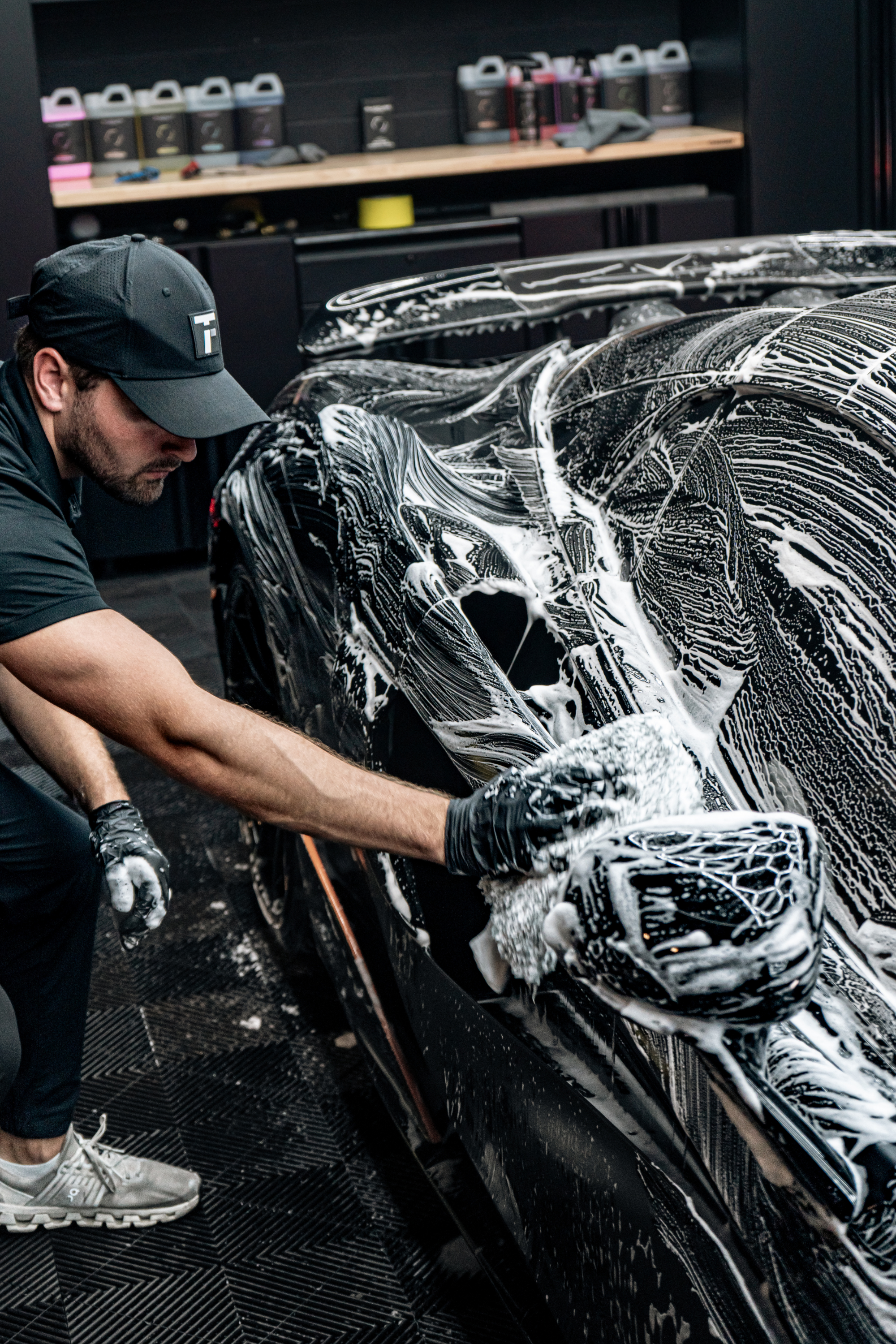 BLACKLINE Microfiber Wash Mitt